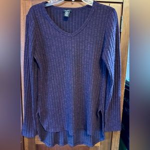 Rue 21 Pullover Long Sleeve Top size XL Like New